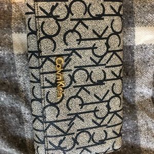 Women’s wallet